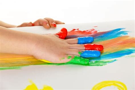 Jusqu'à ce que les masques et aérosols viennent s'en mêler, deux. 12 ejercicios de arteterapia para niños - Eres Mamá