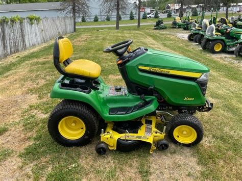 John Deere X320 Lawn And Garden Tractors Machinefinder