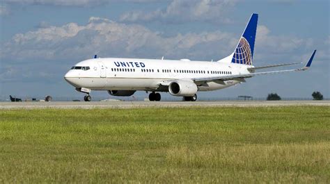 United Airlines Goes Blue Unveils New Livery