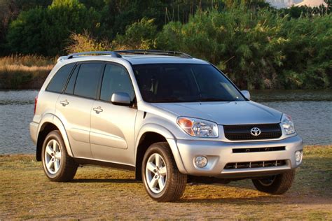 2005 Toyota Rav4 Picturesphotos Gallery The Car Connection