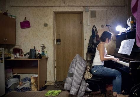 These Cramped Moscow Dorms Provide A Rare Glimpse Into College Life In