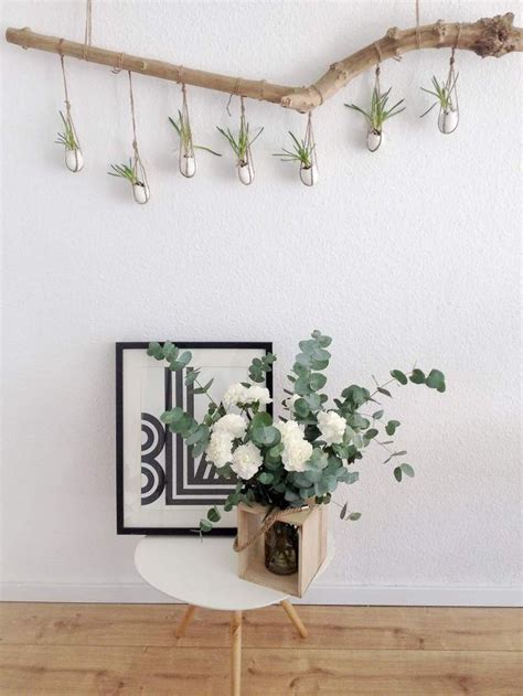 DIY-Deko-Ast für Ostern selber machen: skandinavisch minimalistisch mit