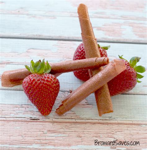 Homemade Strawberry Fruit Roll Ups Recipe Living Sweet Moments