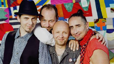 How to use tyro in a sentence. Tryo revient avec un album de duos