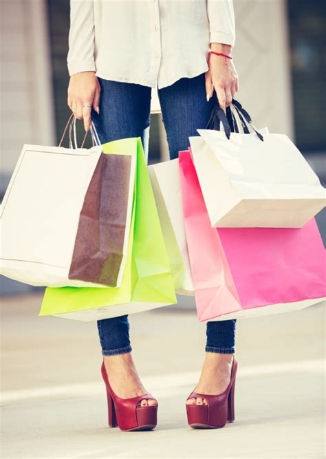 Shop Smart: 12 Mall Shopping Hacks You Should Know - thegoodstuff