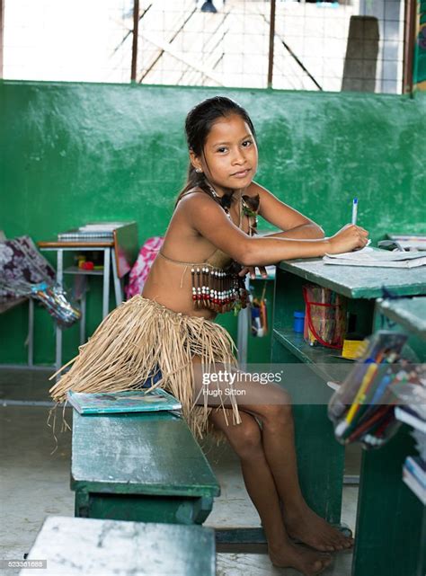 Tribal Girl From Amazonian Rainforest Ecuador Bildbanksbilder Getty