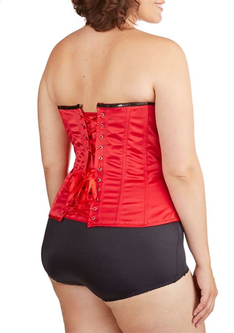 Flaunt Your Fab Corset In Plus Size Whether You Style This Ruby Corset For A Masquerade Or A