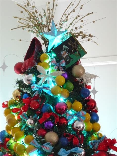 Wizard of Oz Christmas | Christmas tree themes, Christmas holidays