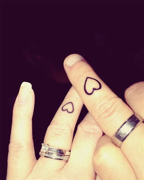 Romantic Ring Finger Tattoo Ideas Blurmark Couple Ring Finger Tattoos Ring Finger