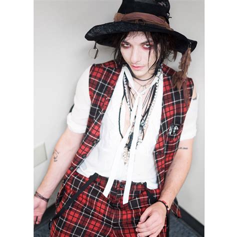 See more ideas about palaye royale, emerson barrett, music bands. Emerson Barrett Is A {Cutie} {{Photos}} in 2020 | Emerson ...
