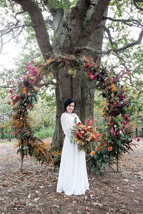 1970s Gypsy Bohemian Autumn Woodland Wedding Ideas