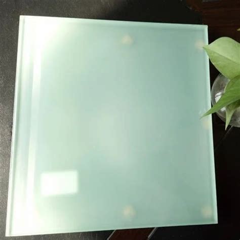 White Laminated Glass For Door Size 3660 Mmx 2440 Mm At Rs 650 Square Feet In Indore