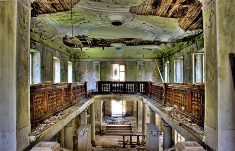 The Worlds Eeriest Abandoned Hotels Resorts And Airports Best Travel Tale