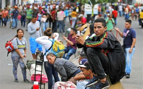 die stille seite der krise massen flucht aus venezuela