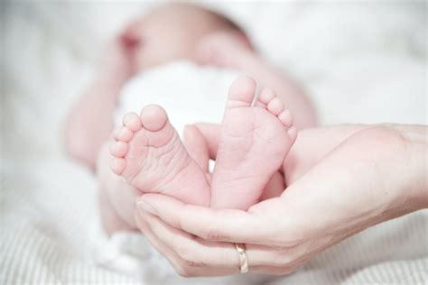 Newborn Genomes Program 100000 Babies Will Be Screened For 200 Rare