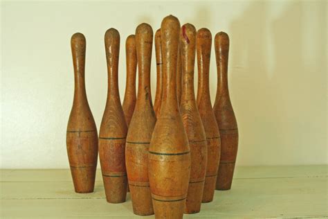 Vintage Wood Wooden Lawn Bowling Pins Set Of Ten 10