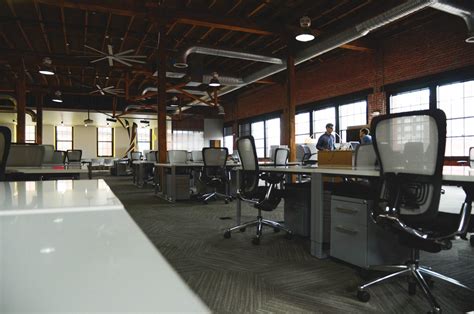 Efficient Office Layout Who Should Sit Where Deski