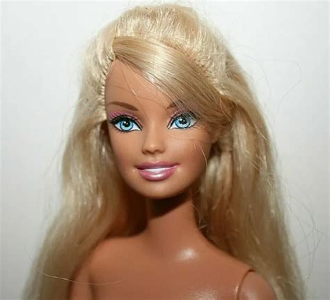 BARBIE DOLL NUDE Long Blonde Hair Almond Shaped Blue Eyes Smile Click Knees EUC PicClick