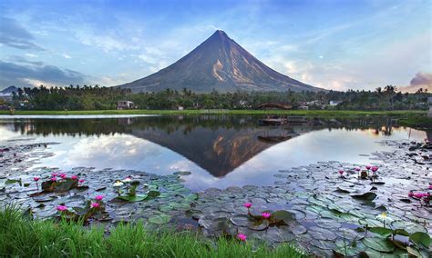 Mayon Volcano Natural Park Actitivities And Attractions Vacationhive
