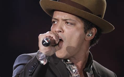 Bruno Mars Dead? Singer Becomes Victim of Internet Jet Ski Crash Death
