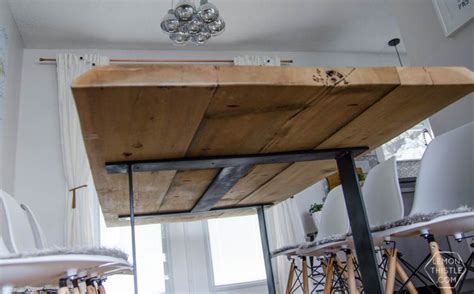 There are many talented woodworkers who create elegant live edge furniture out of wood slabs. DIY Live Edge Table with Steel Base | Home Decor | Live ...