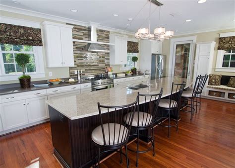 You could be the first review for konyhaforyou. Merillat Classic Portrait w/ 5 piece drawer in Maple Chiffon- Kona Island? | Simple kitchen ...