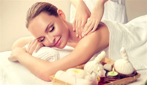 The Ultimate Spa Package 25 Hours The Spa By Australian Academy Of Beauty Dermal And