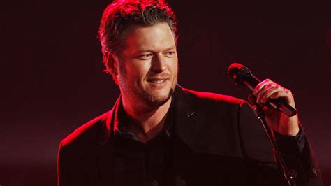 Join blake shelton as he performs his hit bringing back the sunshine and welcomes nascar to nbc for the coke zero 400 on july 4. Blake Shelton 'Bringing Back the Sunshine' Album Tops ...