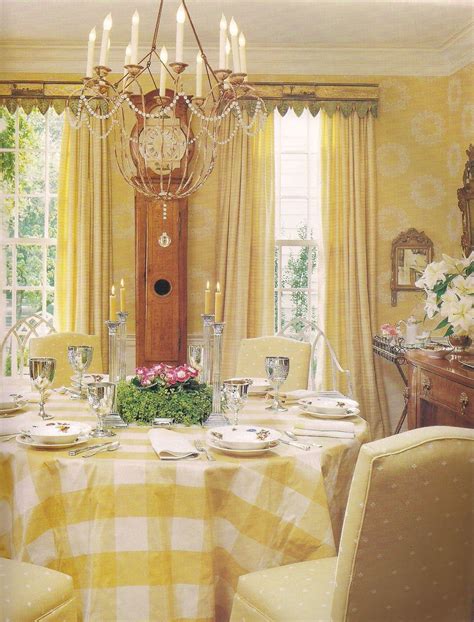 Pin By Linda Jenkins On A Yellow Cottage Cottage Dining Rooms
