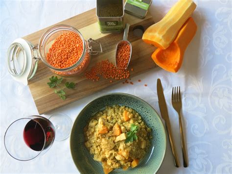 Pittige rode linzen curry met pompoen
