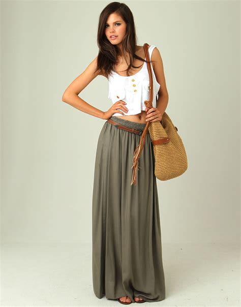 Stylish And Elegant Maxi Skirt Outfits For Girls Glamour Talkz