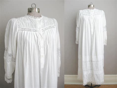 Victorian Nightgown White Cotton Vintage Lace Chemise M L