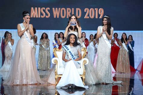 Miss Jamaica Toni Ann Singh Is Crowned The 2019 Miss World