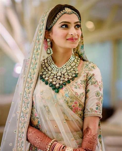 Pin By Syed Kashif On Beautiful Brides Indian Bridal Fashion Indian