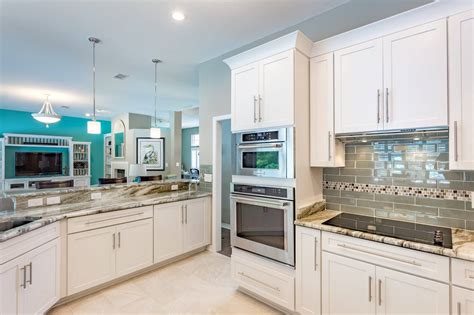Get professional tips · specialized services · local professionals Custom Kitchen and Bathroom Cabinets in Pensacola Florida
