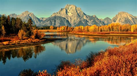 Fall Scenery With Lake And Mountain Golden Morning At The Bend By