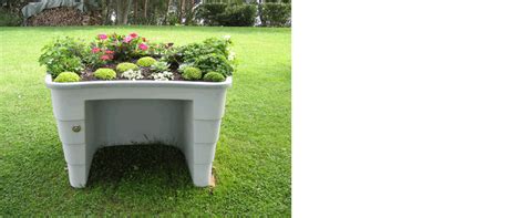 Raised Bed Garden Planters | Green Circle Garden | Raised garden beds, Garden pests, Garden pest ...