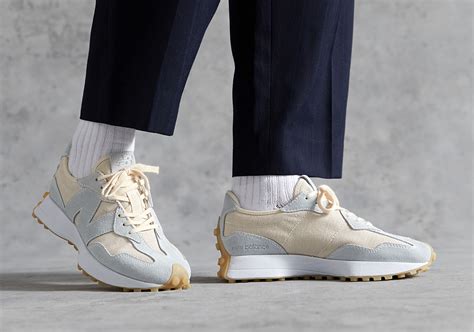 New balance has unveiled the classic 327 silhouette in three new colorways. New Balance 327 Undyed Release Date | SneakerNews.com