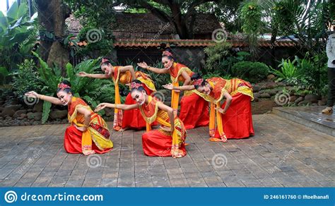 Javanese Traditional Dancer Dancing Batik Dance Editorial Image
