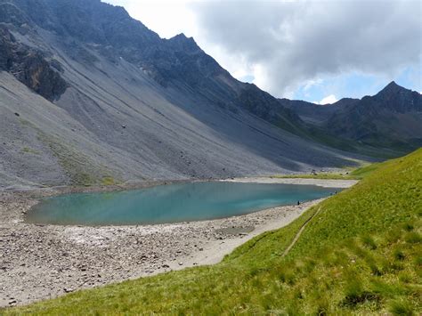 A Hike To Three Beautiful Swiss Mountain Lakes Urdensee