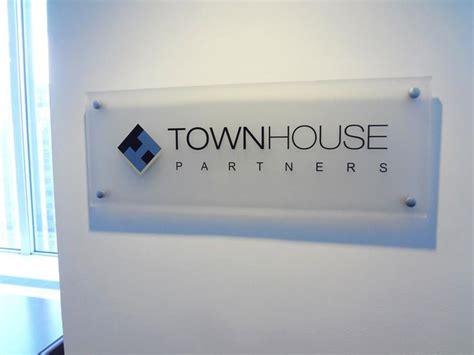 Custom Business Signs Corporate Logos Office Signage In Nyc