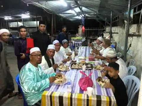 ~ tasawuf bugis, belajar mengenal diri dalam ilmu tasawuf berbahasa bugis. Ceramah ilmu Makrifat Tok Kenali oleh Haji Shaari Cara ...