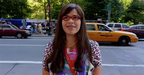 20 Moments That Prove Ugly Betty Was Ahead Of Its Time