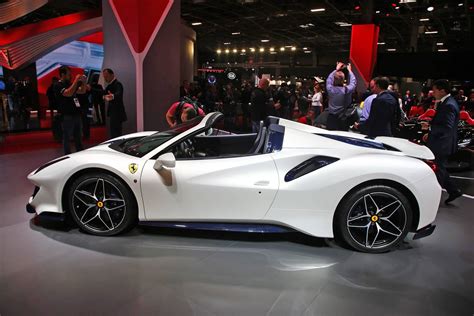 Paris Debut For Most Potent Ferrari 488 Pista Drop Top The Car Expert