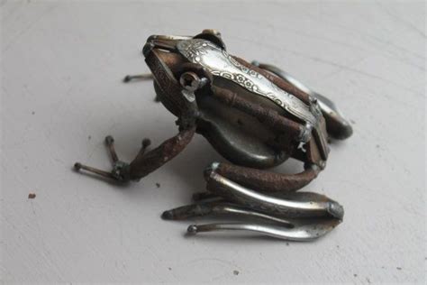 Frog Sculpture Recycled Metal Art A Bespoke Piece Of Animal Art