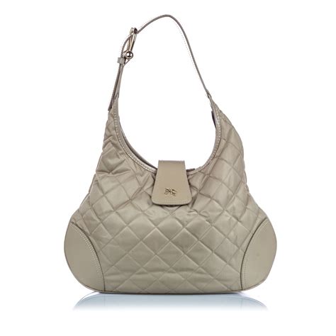 Burberry Gray Quilted Nylon Brooke Hobo Bag 408907272 ᐈ Luxclusif På