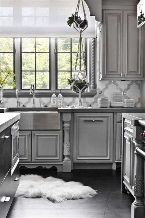 14 Best Grey Kitchen Cabinets Design Ideas With Grey Cabinets