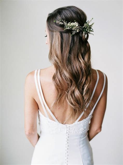 30 Ways To Wear Your Hair Down For Your Wedding Wedding Hair Down