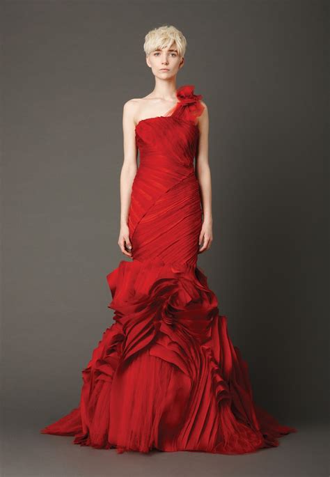 Red — hymn for the missing guillotine remix (release the panic 2013). DressyBridal: Learn Wedding Dresses 2013 Trends from Vera ...