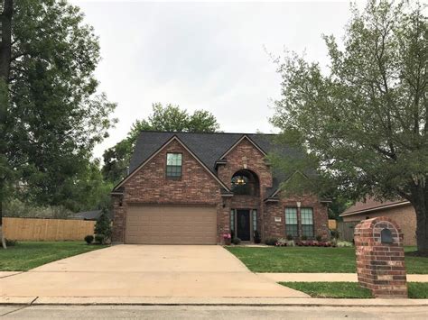 This location serves 28,739 lake jackson residents with a median income of $75,777. 135 Sugar Cane Cir, Lake Jackson, TX 77566 | MLS# 23237924 ...